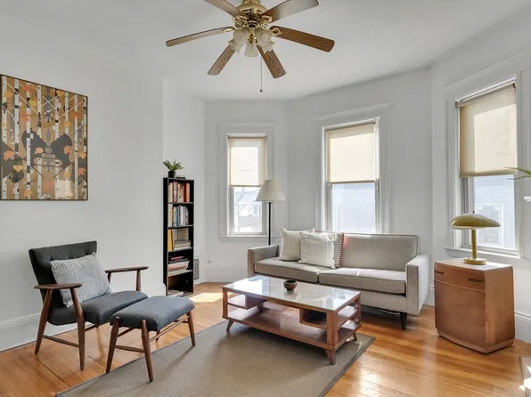 11 Wilkinson Park APT 2, Dorchester, MA 02122