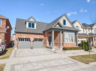 693 Savoline Blvd, Milton, ON L9T0N2