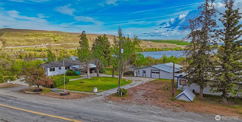 3rd image of 284 Monse Bridge Road
