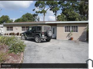 1055 Iroquis Ave, Fort Lauderdale, FL 33312