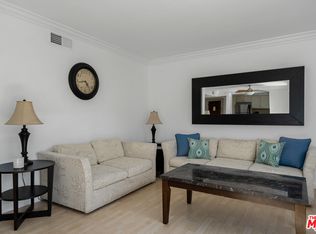 400 N Sunrise Way APT 256, Palm Springs, CA 92262