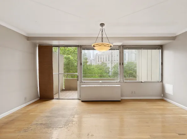 180 Park Row 5B image 3 of 14