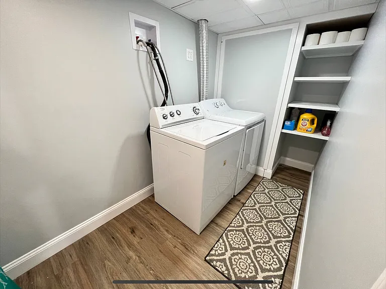 340 Old Mill Ln — Photo 17