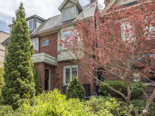 41 Chicora Ave, Toronto, ON M5R 1T7