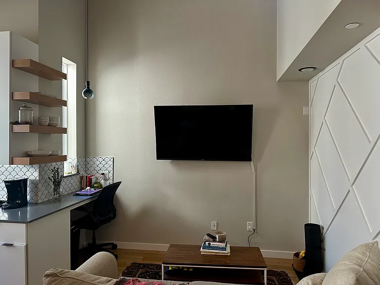 913 Duncan Ln #105 — Photo 15