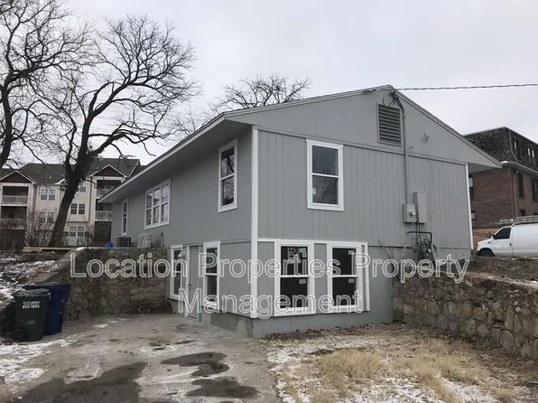 1734 W 19th Ter #B, Lawrence, KS 66046