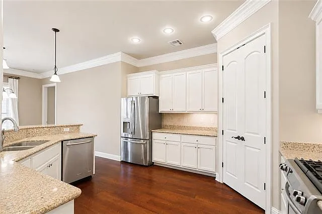 941 Grand Turk Ct — Photo 8