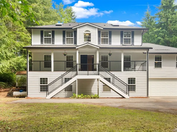 4762 NE Tree Ridge Lane, Poulsbo, WA 98370