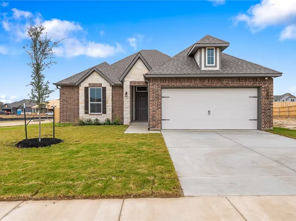 6318 Trado Dr, College Station, TX 77845