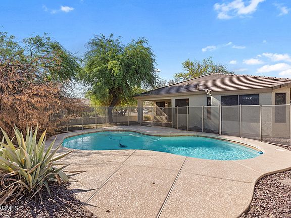 2nd image of 8317 W GROSS Avenue