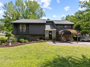 7 Bendingwood Cir, Taylors, SC 29687