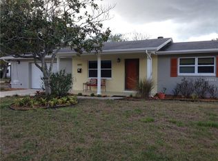 6002 Pine St NE, Saint Petersburg, FL 33703