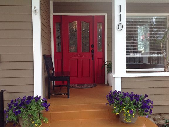 3rd image of 110 E Claremont St