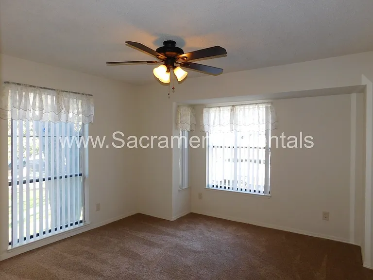 750 Del Verde Cir #2 — Photo 10