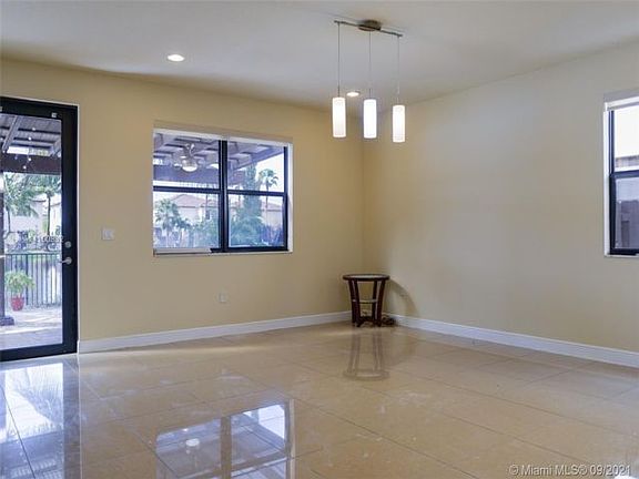2nd image of 8860 NW 98th Ct