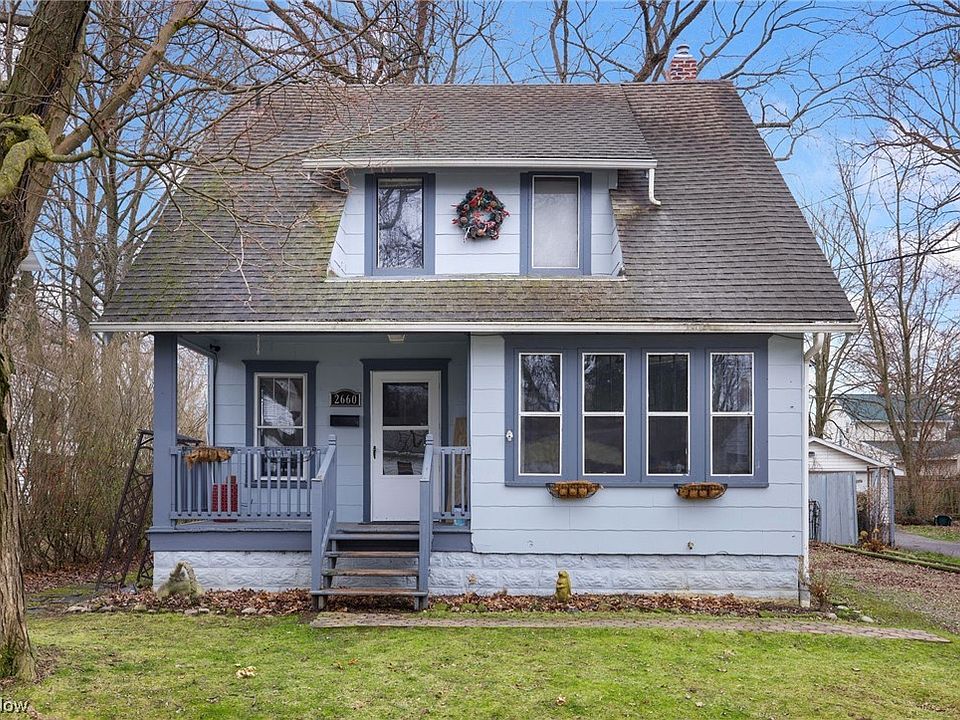 1st image of 2660 Maplewood St
