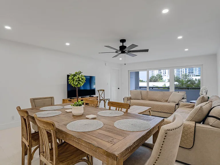 401 Briny Ave #315 — Photo 7