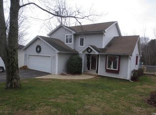 503 Willow Ln, Clarks Summit, PA 18411