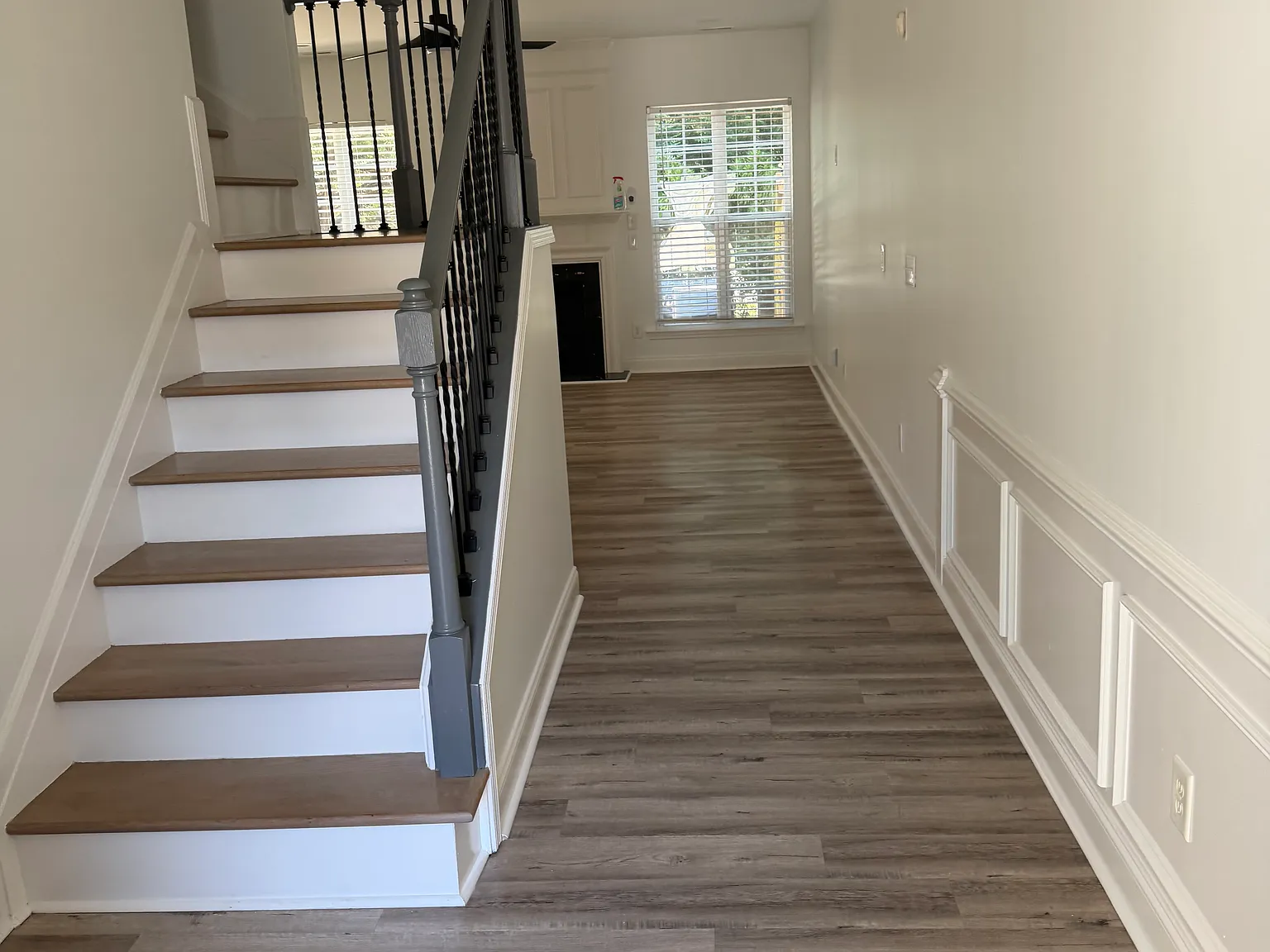 3 bed, 2.5 bath, 1780 sqft, $2,500 — Photo 2