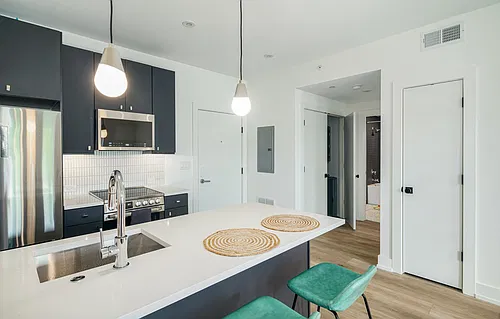 Floor plan 516