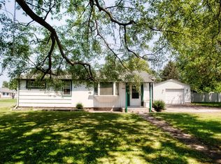 8419 Ellsworth Pl, Merrillville, IN 46410