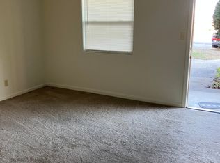 1-105 Inn Ln APT 1, Oak Ridge, TN 37830