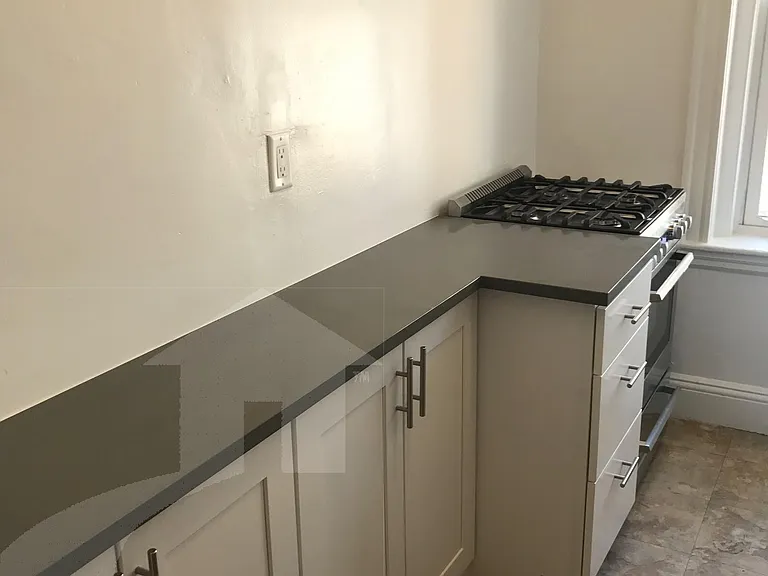 172 Maple St #407 — Photo 14
