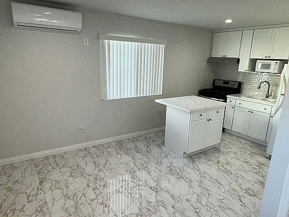 8443 Costello Ave — Photo 8
