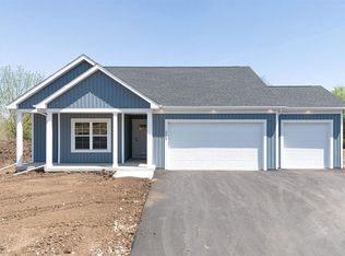 506 Ridge Ct, Orfordville, WI 53576