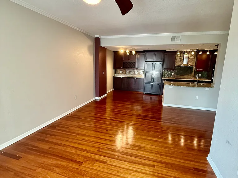700 S Harbour Island Blvd #421 — Photo 2