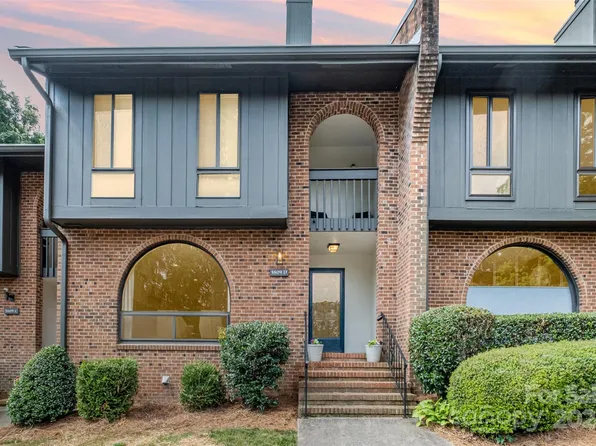 5809 Sharon Rd APT D, Charlotte, NC 28210