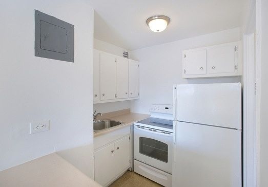 2nd image of 9602 57th Ave #9F
