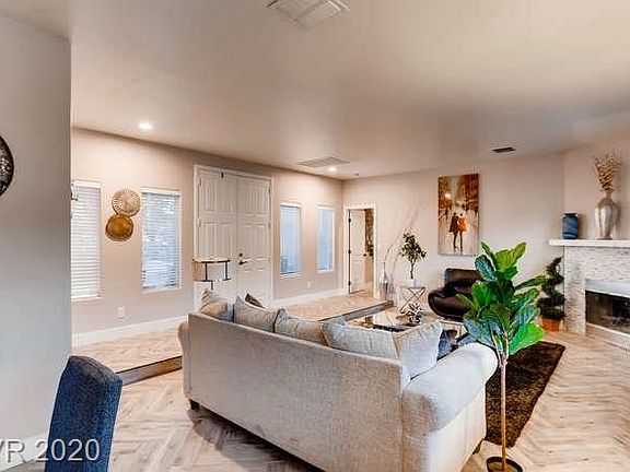 5th image of 3888 Quadrel St