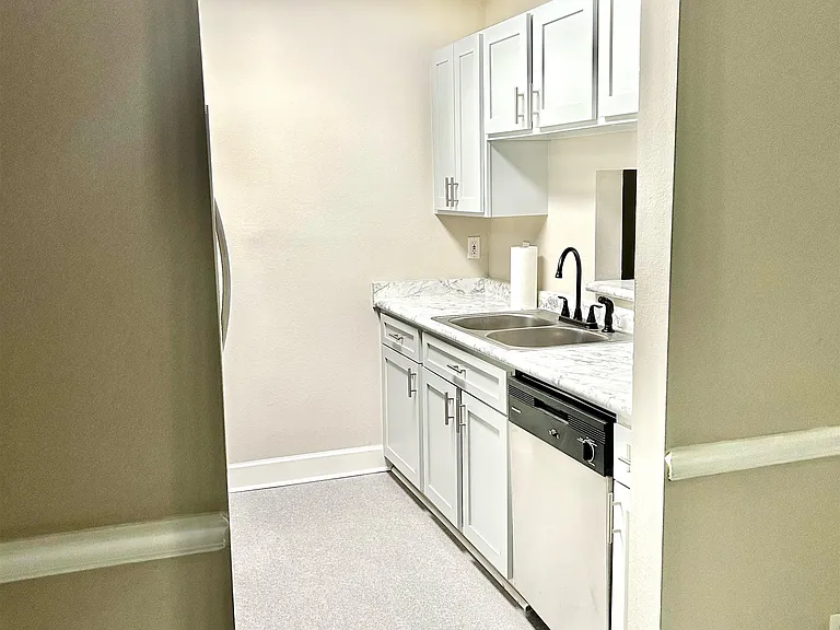 2946 Capital Park Dr — Photo 5