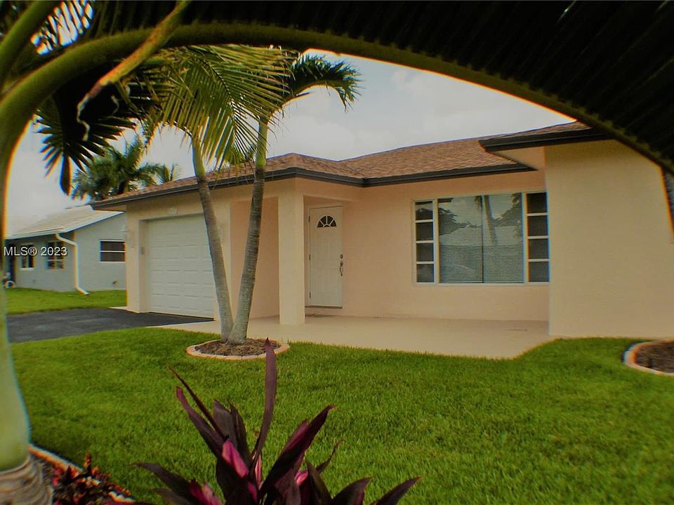 1st image of 9607 NW 66th St