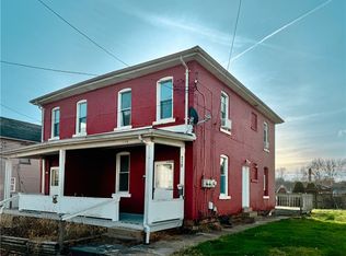 219 13th St APT 1, Beaver Falls, PA 15010