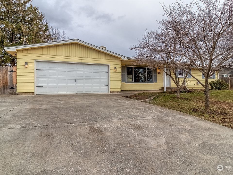 24 NE Tremont Drive, College Place, WA 99324 Zillow
