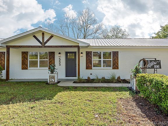 2nd image of 553 Iris Rd