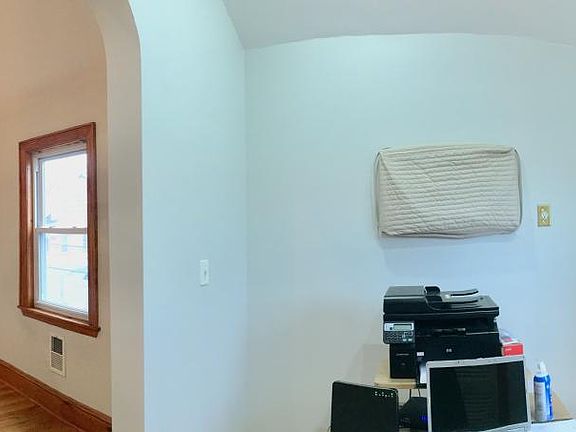 2nd image of 9121 92nd St #2