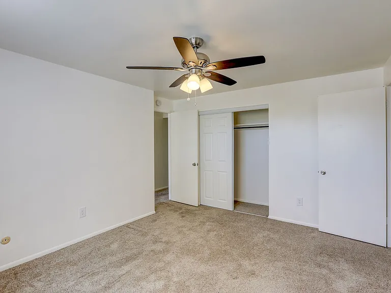 Heritage Apartments — Photo 34