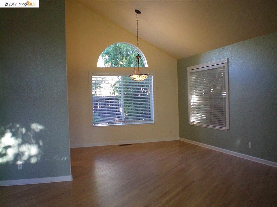 2nd image of 4116 Spaulding St