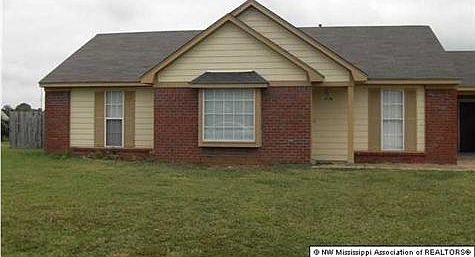 1st image of 4174 Blackstone Dr