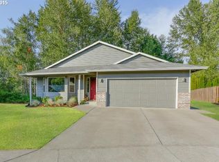 12211 SE Mountain Sun Dr, Clackamas, OR 97015