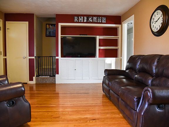 Family Room Built-Ins