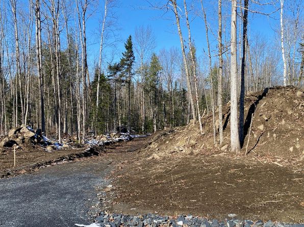 5 Tumbledown Lane, Greenville, ME 04441