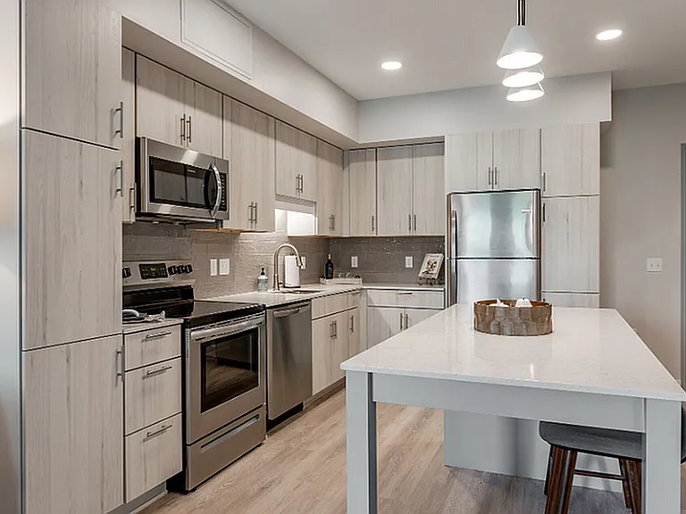 Townline Apartments — Photo 11