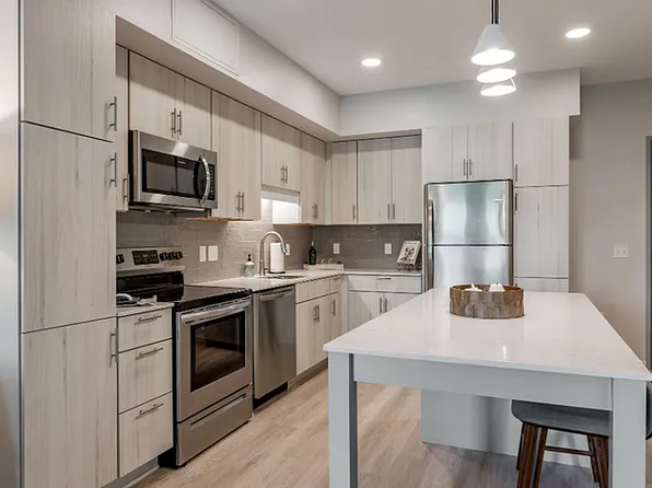 Townline Apartments (new)