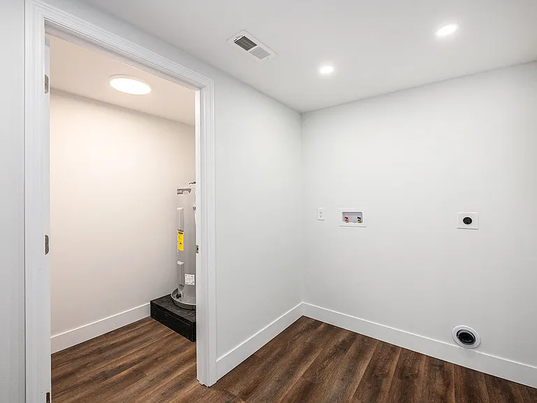 Laundry closet with washer/dryer hookups (washer/dryer not provided)