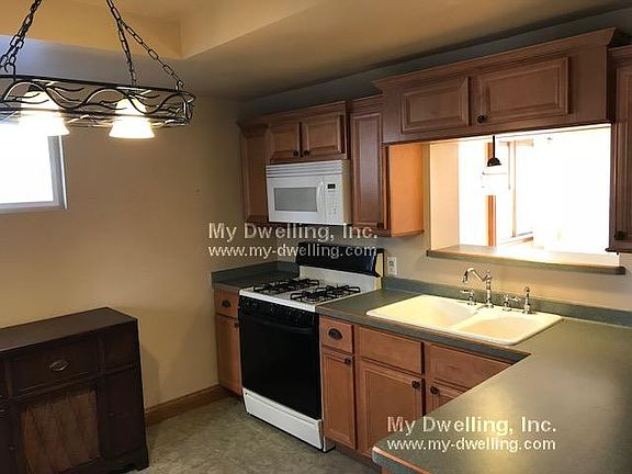 5th image of 7463 Harwood Ave #4