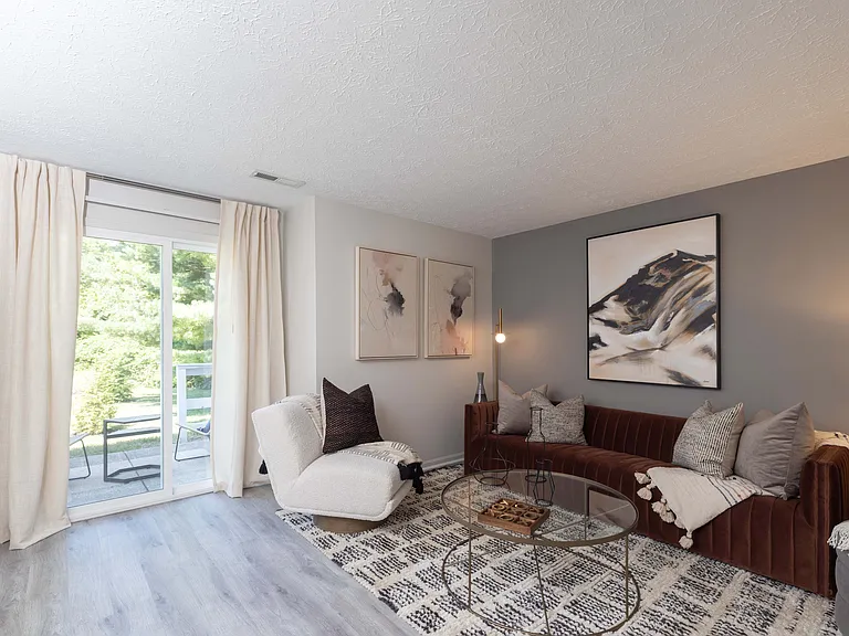 The Garratt Townhomes & Apartments — Photo 11